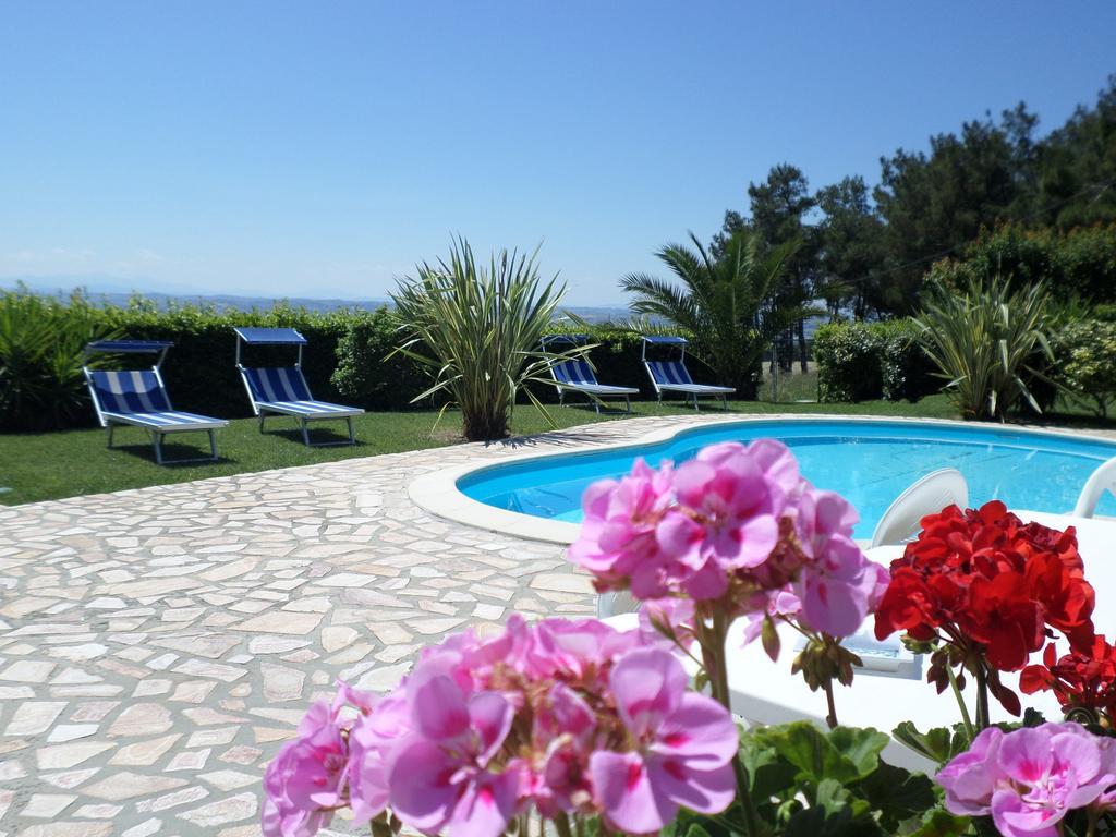 Bed And Breakfast " Il Tesoro Di Mario " Falconara Marittima Exterior photo