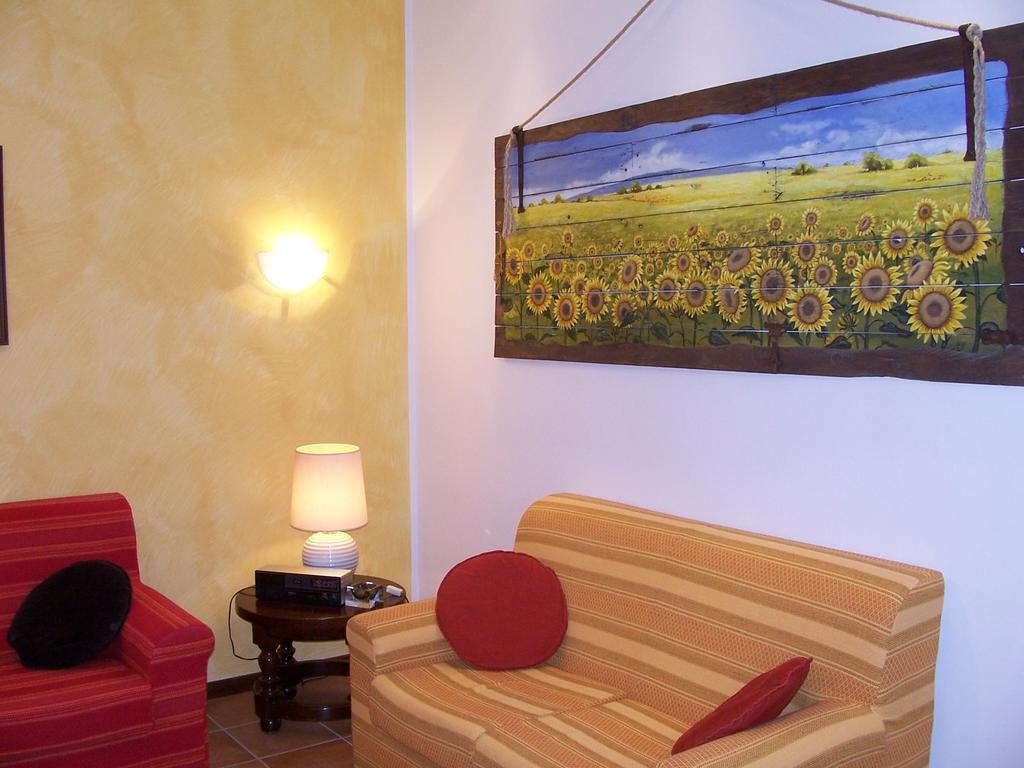 Bed And Breakfast " Il Tesoro Di Mario " Falconara Marittima Exterior photo