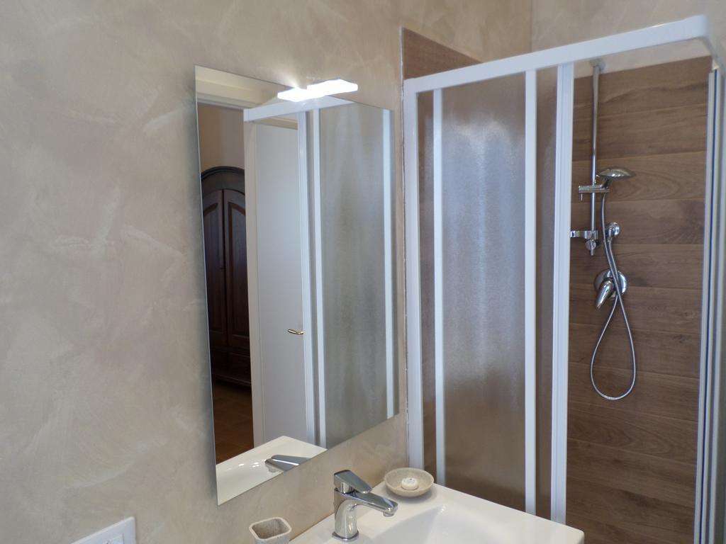 Bed And Breakfast " Il Tesoro Di Mario " Falconara Marittima Exterior photo